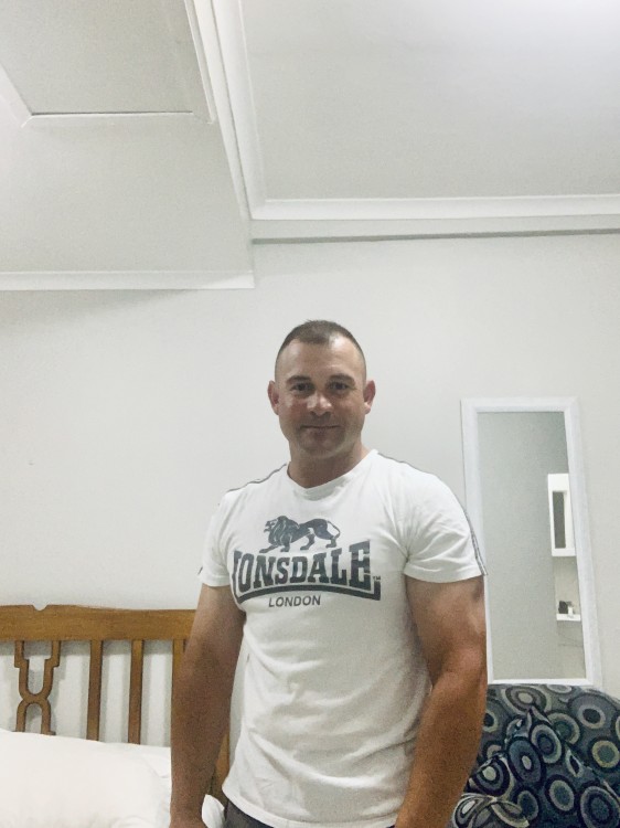 Juan zamuzh za inostrantsa astana