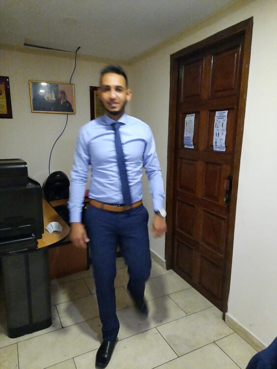 Alex romeo zamuzh za inostrantsa italiya